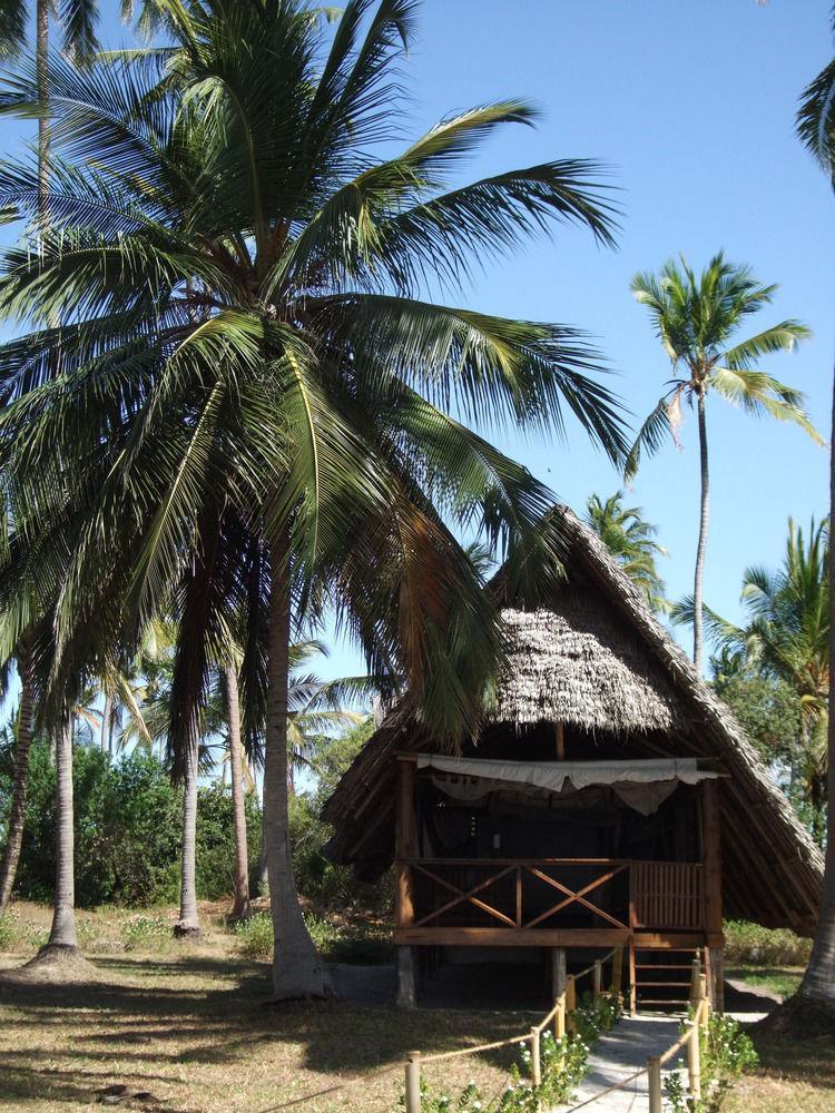 Ras Mbisi Lodge Kilindoni Exterior photo